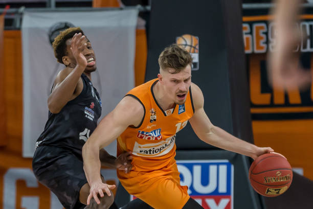 球迷的热议 球迷的热议