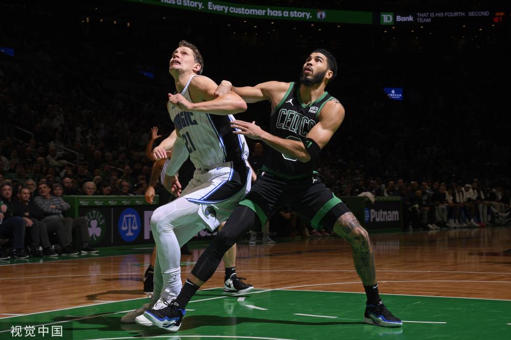 强队的较量 强队的较量